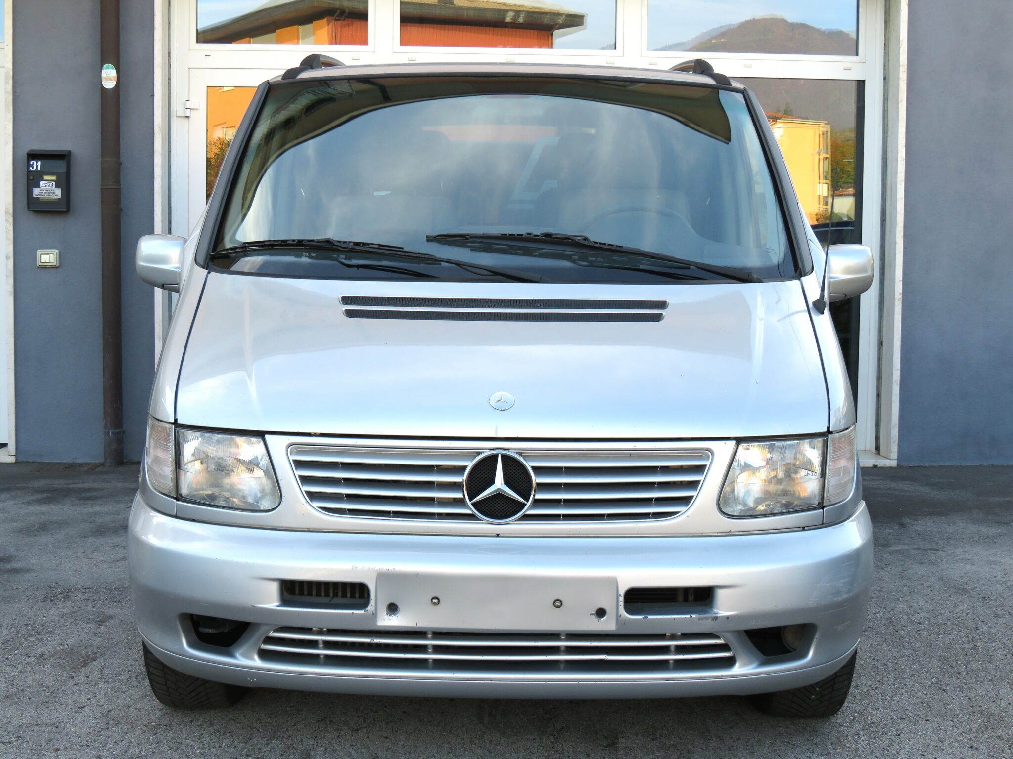 Mercedes-Benz V