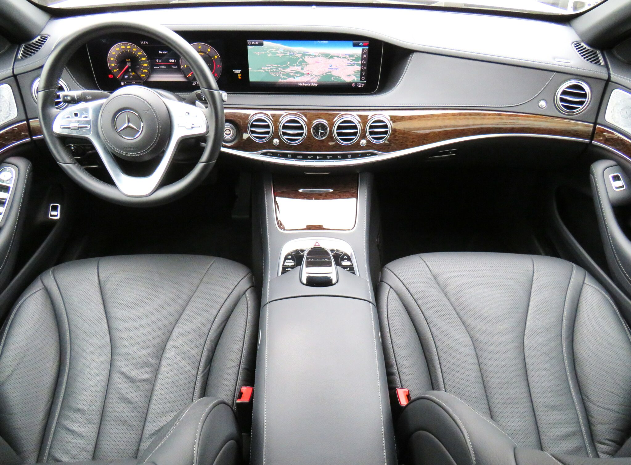 Mercedes-Benz S